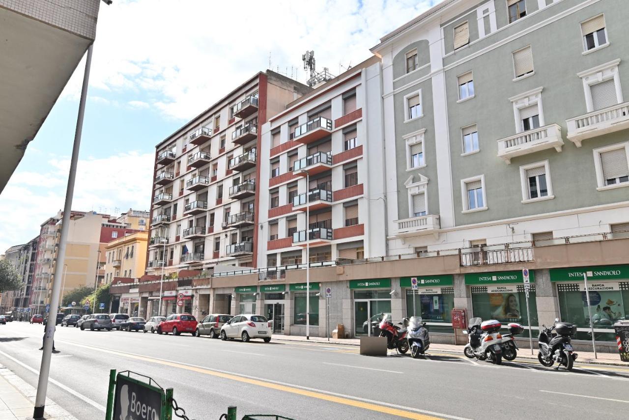 Izzhome City Love Cagliari Luaran gambar
