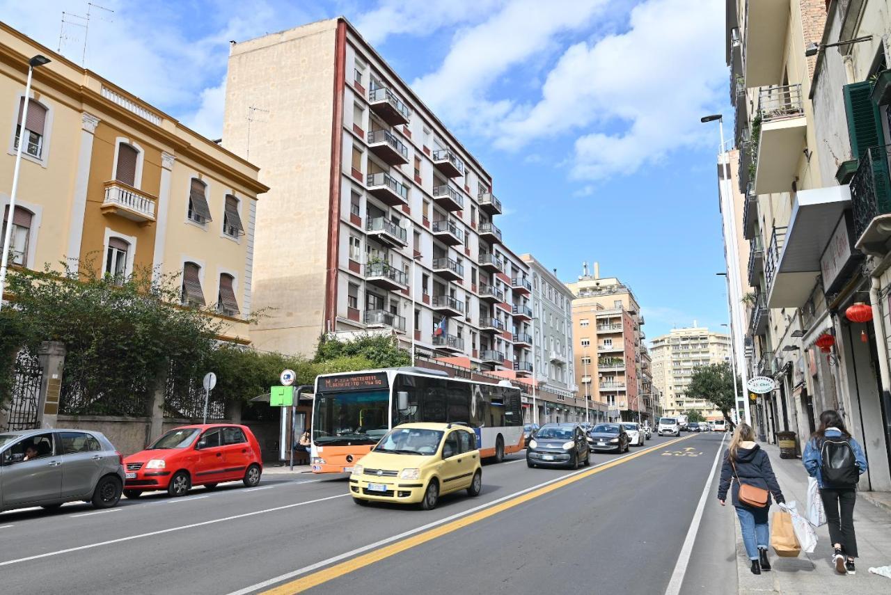 Izzhome City Love Cagliari Luaran gambar